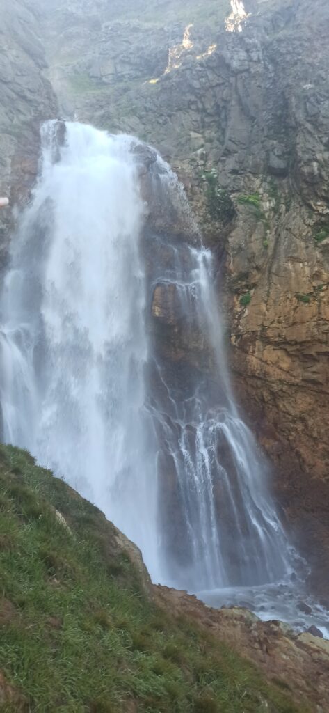 ԳԵՂԱՐՈՏԻ ՋՐՎԵԺԸ